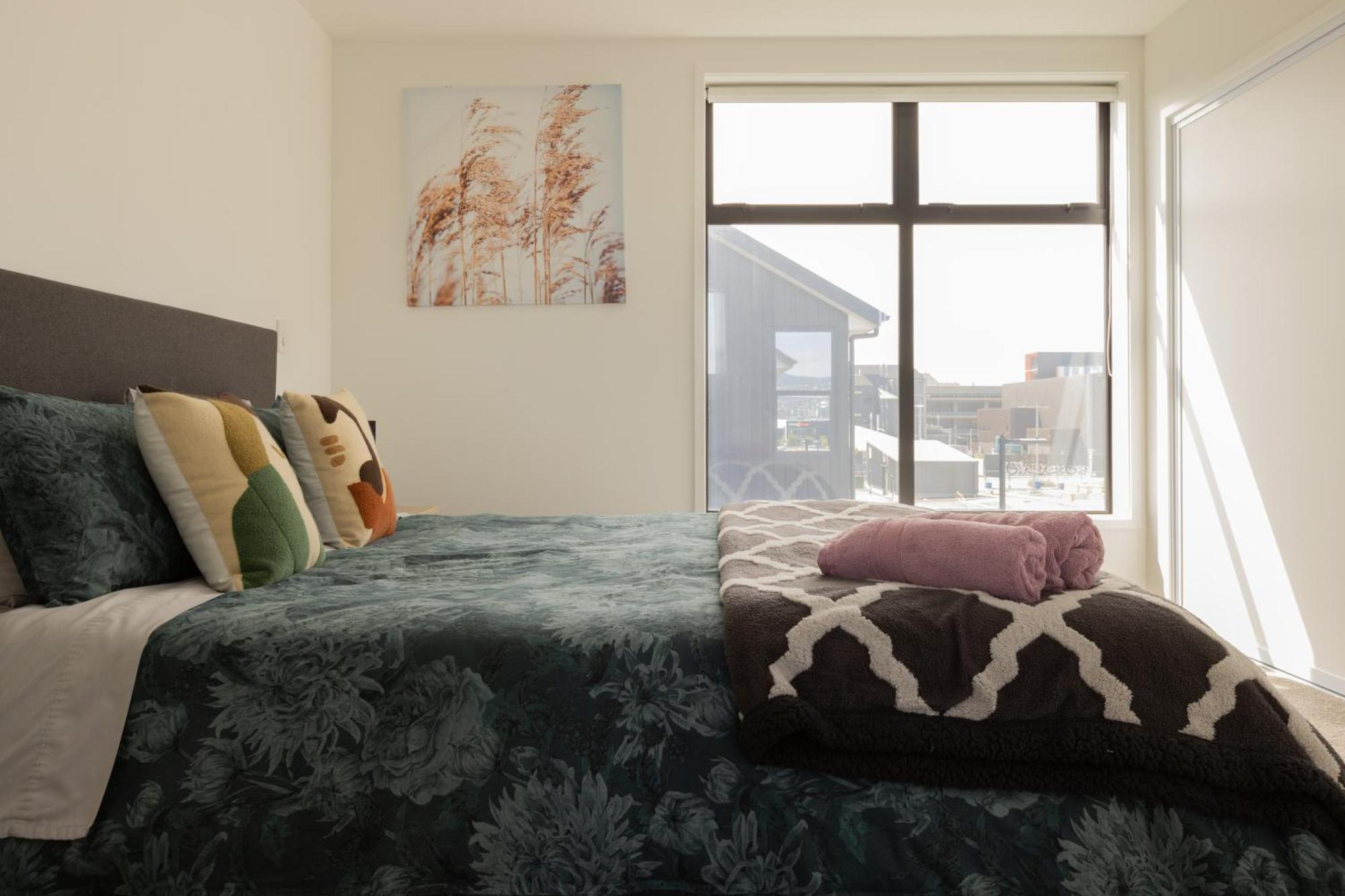 Luxury 2 Bedroom Townhouse By Hagley Park In Cbd Christchurch Exterior photo