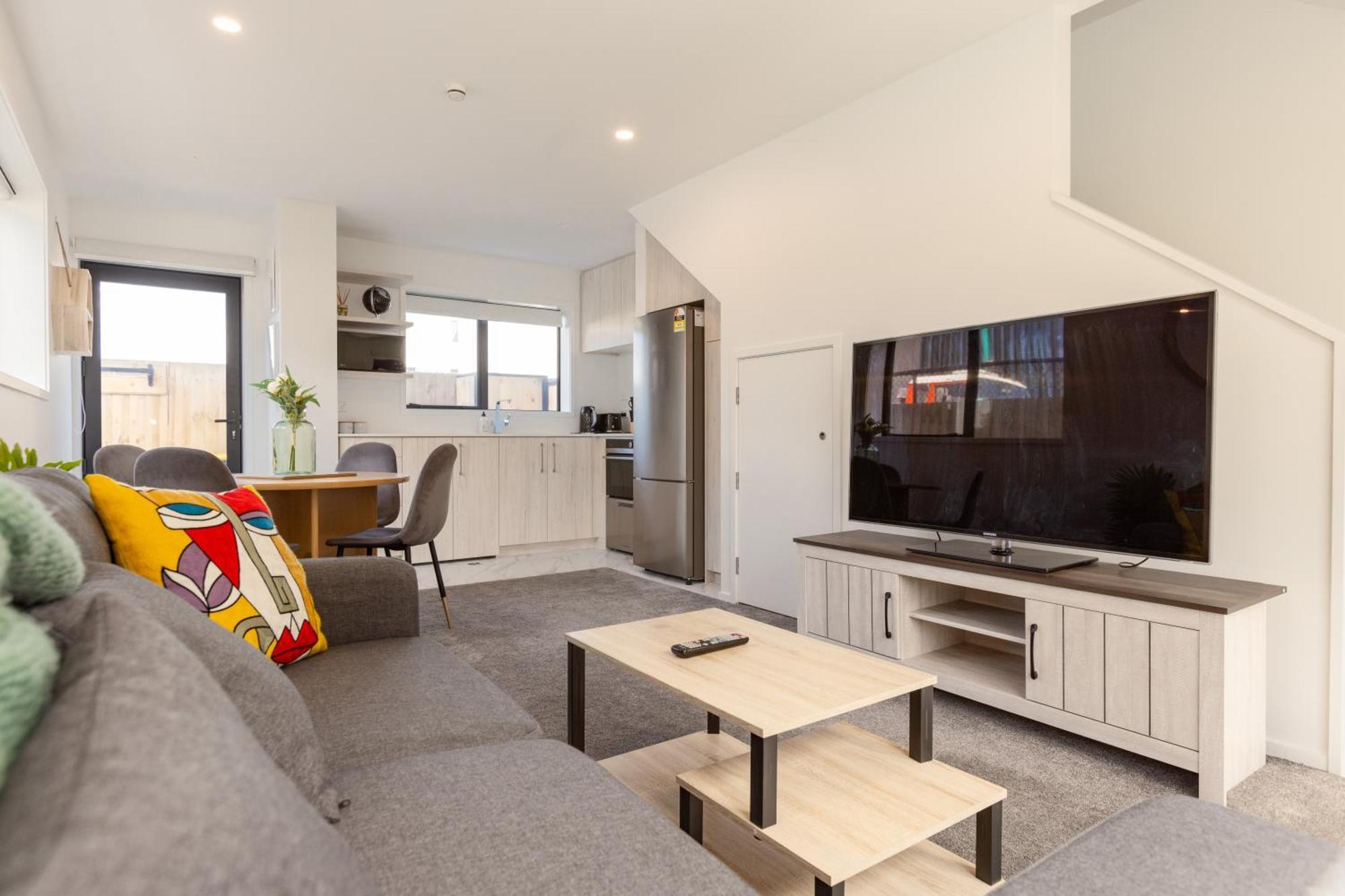 Luxury 2 Bedroom Townhouse By Hagley Park In Cbd Christchurch Exterior photo